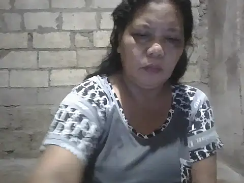 Snapshot of xxbernxxx chatting on 10.10.25 xxbernxxx online show from 10.10.25