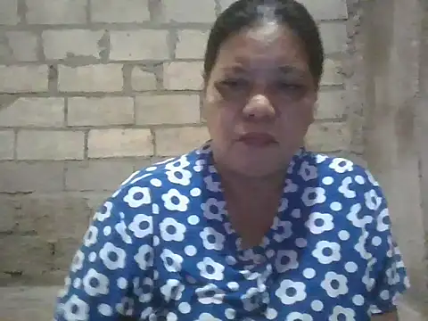 Snapshot of xxbernxxx chatting on 10.24.25 xxbernxxx online show from 10.24.25