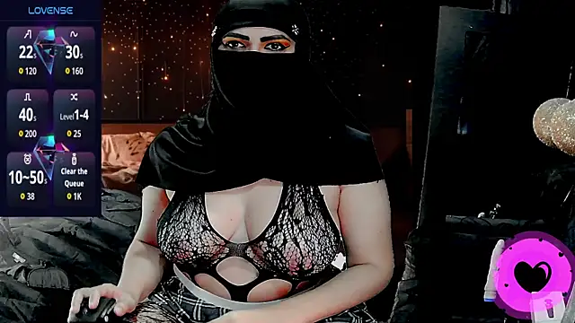 SultanaLayla online show from 12.03.25