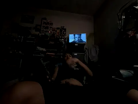 Snapshot of rvc1cld chatting on 09.30.25 rvc1cld online show from 09.30.25