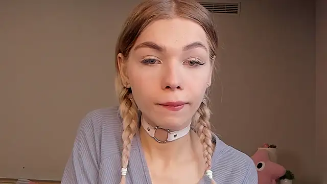 Blondy Fina online show from 04.16.26