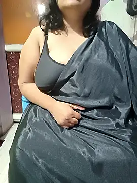 Snapshot of Swapna_Hyd chatting on 11.26.25 Swapna Hyd online show from 11.26.25