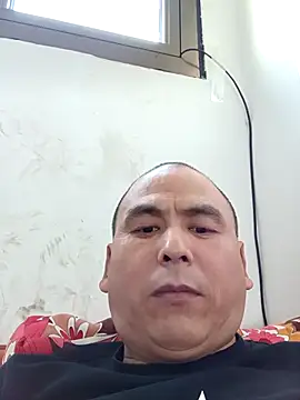 Snapshot of CWQ123 chatting on 10.13.25 CWQ123 online show from 10.13.25