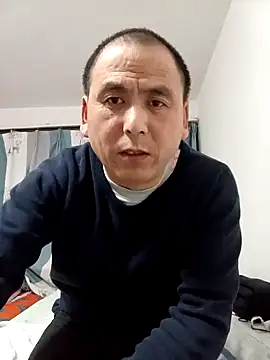 Snapshot of CWQ123 chatting on 12.01.25 CWQ123 online show from 12.01.25