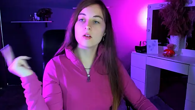 Snapshot of lilith_diva chatting on 09.11.25 lilith diva online show from 09.11.25