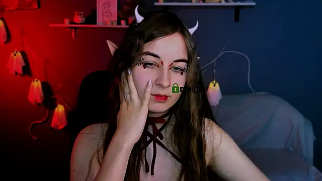 Snapshot of lilith_diva chatting on 10.25.25 lilith diva online show from 10.25.25