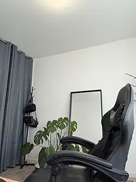 HATSUNE   online show from 02.09.26