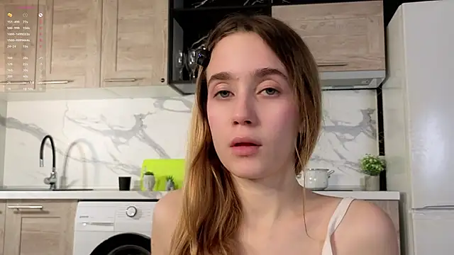 Snapshot of EarleneBrayton chatting on 11.24.25 EarleneBrayton online show from 11.24.25