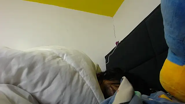 Snapshot of habdiela chatting on 11.13.25 habdiela online show from 11.13.25