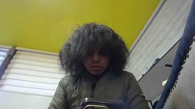 Snapshot of habdiela chatting on 11.19.25 habdiela online show from 11.19.25