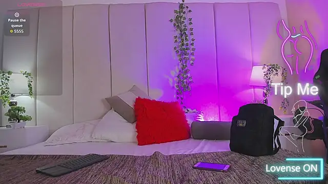 Snapshot of mia_rousse25 chatting on 02.02.26 mia rousse25 online show from 02.02.26