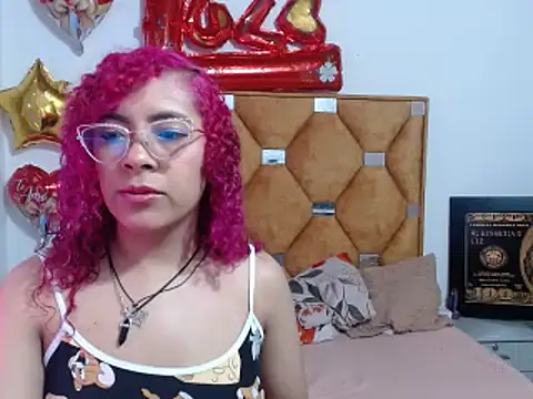 CATTALINAHOT online show from 04.07.26