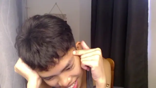 Snapshot of urcumjp chatting on 10.22.25 urcumjp online show from 10.22.25