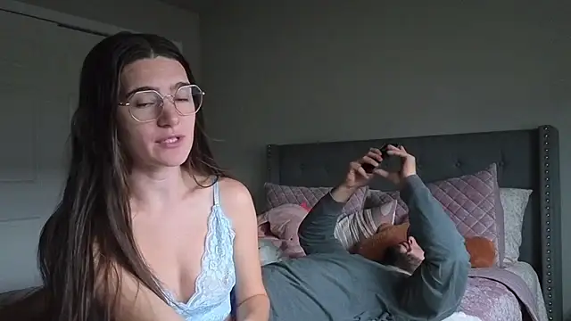 bambifarrina online show from 10.14.25