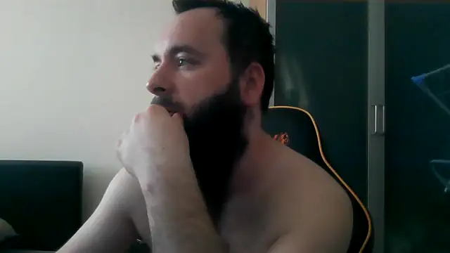 LondonMan1988 online show from 02.20.26