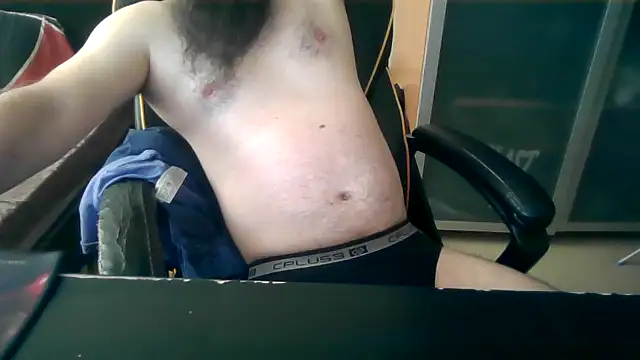 LondonMan1988 online show from 02.25.26