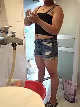 naop04 online show from 10.15.25