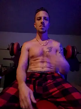 Snapshot of Sinister_Savage chatting on 10.16.25 Sinister Savage online show from 10.16.25