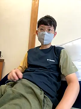 tom19899q online show from 09.15.25