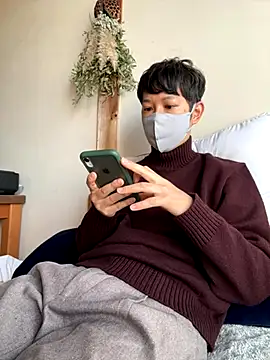 tom19899q online show from 11.18.25