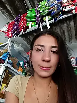 Snapshot of -juicy_ chatting on 09.10.25 -juicy online show from 09.10.25