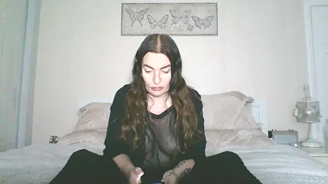 Snapshot of EllaKent chatting on 01.07.26 EllaKent online show from 01.07.26