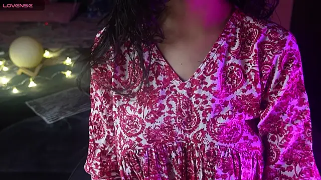 NidhiChandra online show from 11.03.25