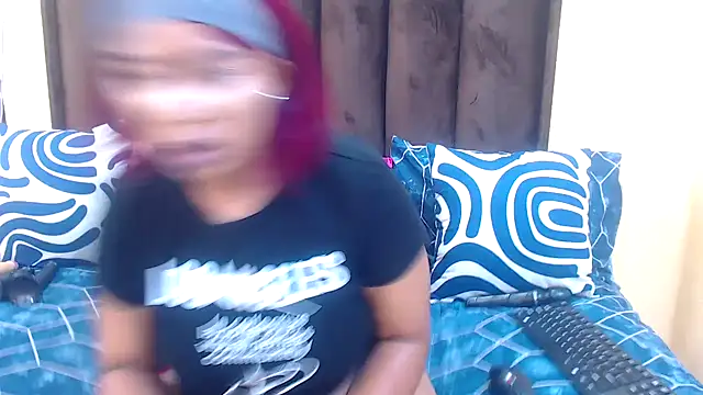 AfricanQueenxx40 online show from 02.13.26