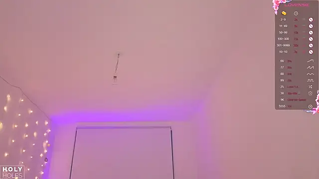 bananasgirl online show from 11.29.25