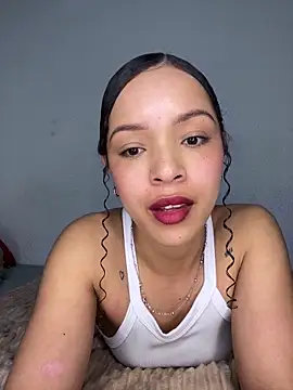 Yasmin777  online show from 01.06.26