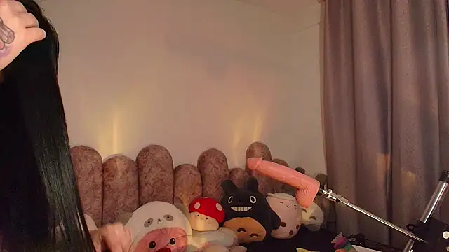 Snapshot of Claiborne_Morris chatting on 10.17.25 Claiborne Morris online show from 10.17.25