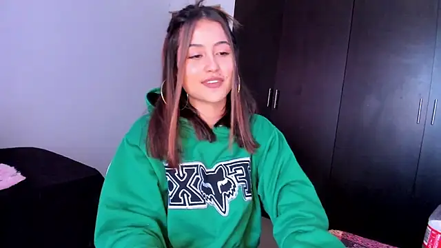 Ana  Pink online show from 09.20.25