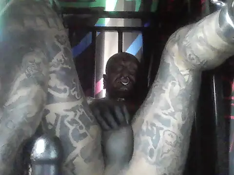 Snapshot of object857 chatting on 11.01.25 object857 online show from 11.01.25