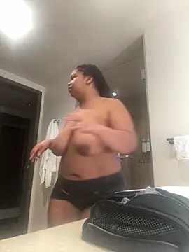 Snapshot of Thiccmamaa chatting on 03.01.26 Thiccmamaa online show from 03.01.26