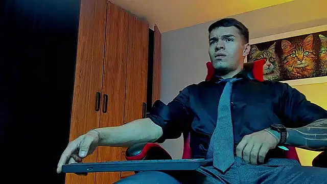 Snapshot of ALPHA_DOMINUS_ chatting on 09.15.25 ALPHA DOMINUS online show from 09.15.25