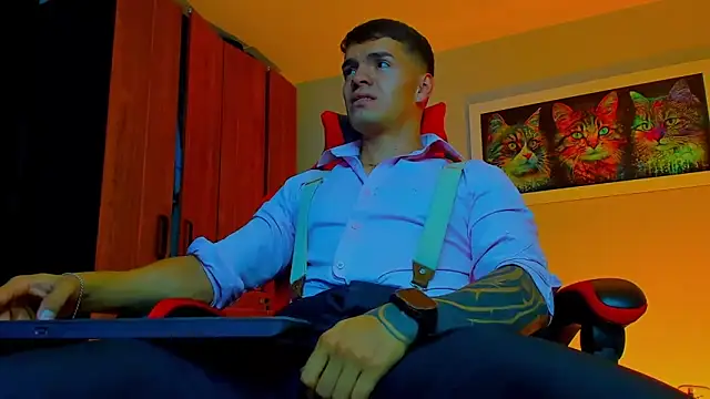 Snapshot of ALPHA_DOMINUS_ chatting on 09.28.25 ALPHA DOMINUS online show from 09.28.25