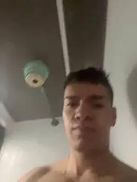 Snapshot of ALPHA_DOMINUS_ chatting on 10.30.25 ALPHA DOMINUS online show from 10.30.25