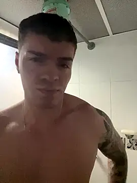 Snapshot of ALPHA_DOMINUS_ chatting on 11.17.25 ALPHA DOMINUS online show from 11.17.25