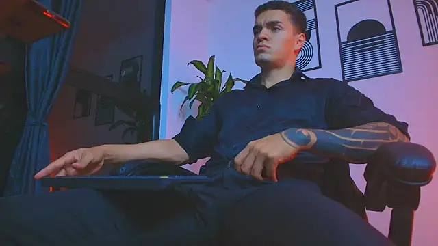 ALPHA DOMINUS  online show from 05.26.26
