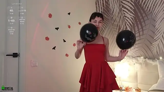 LolaPrise online show from 11.01.25