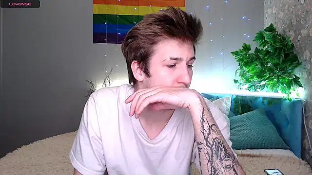 KiskaKurt online show from 09.28.25