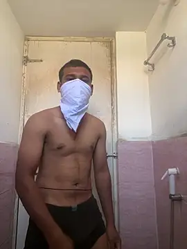 Snapshot of omkarcoll chatting on 02.13.26 omkarcoll online show from 02.13.26