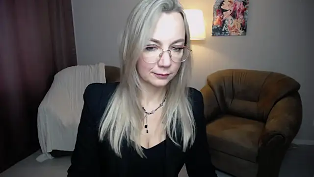 Ava Elior online show from 09.15.25