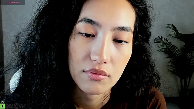 FlirtyAura online show from 11.20.25