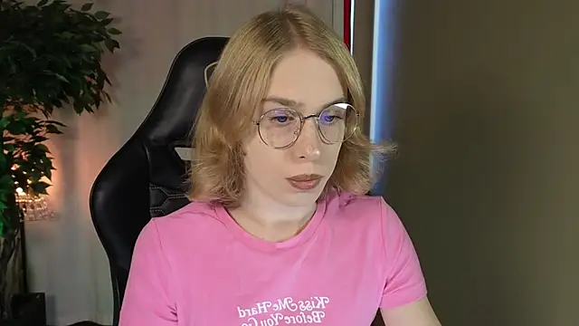 BarbieRichy online show from 09.12.25