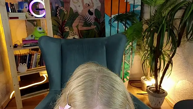 BarbieRichy online show from 09.18.25