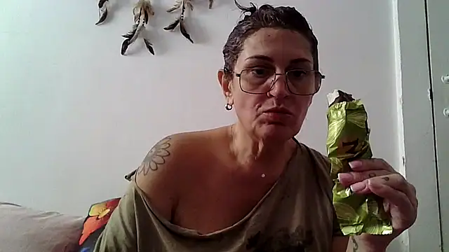 RubyyRosee online show from 09.12.25