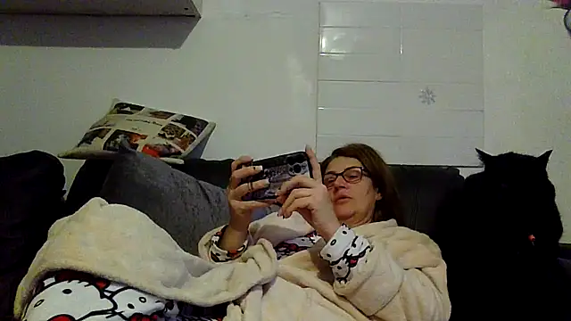 Snapshot of RubyyRosee chatting on 11.24.25 RubyyRosee online show from 11.24.25