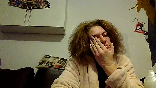 Snapshot of RubyyRosee chatting on 11.25.25 RubyyRosee online show from 11.25.25