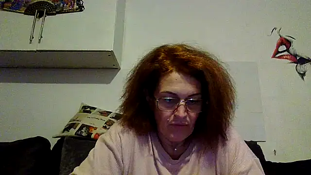 Snapshot of RubyyRosee chatting on 12.05.25 RubyyRosee online show from 12.05.25